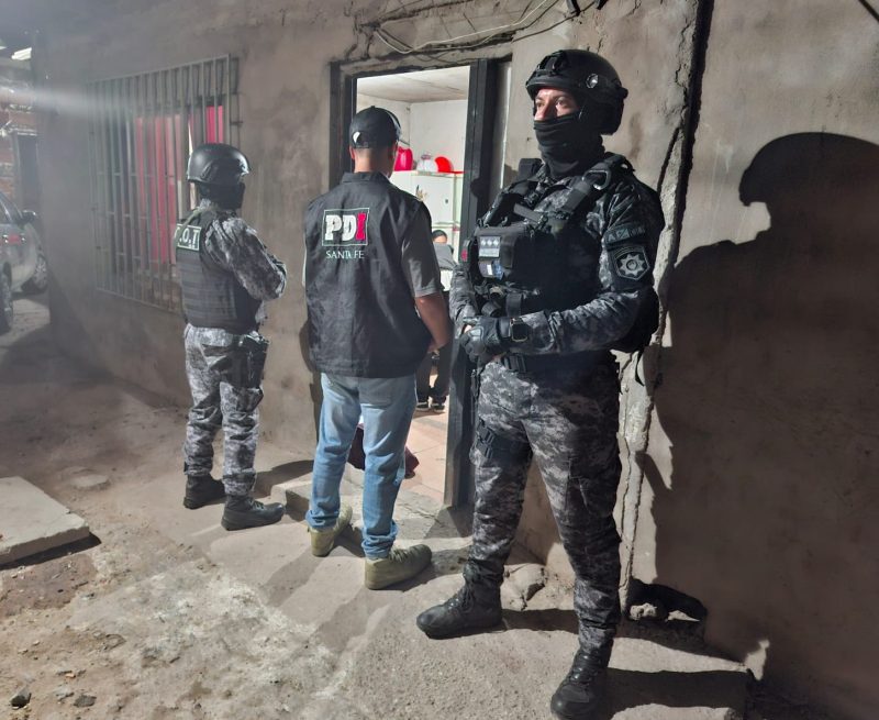La Policía de Investigaciones hizo 126 allanamientos en menos de una semana en Rosario y la región