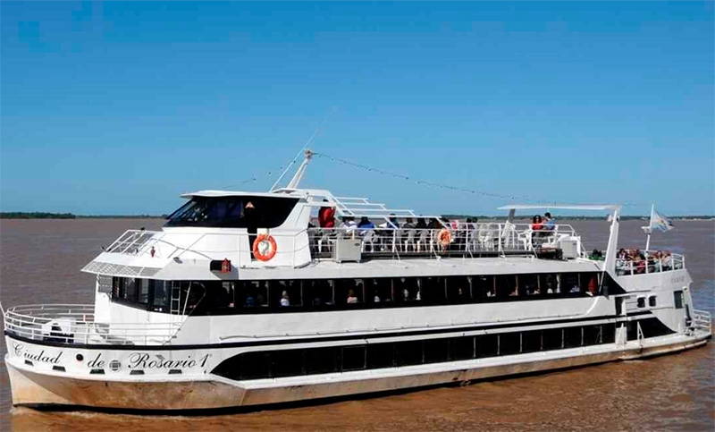 El retorno de un clásico: el barco Ciudad de Rosario vuelve al Paraná y saldrá desde la Terminal Fluvial