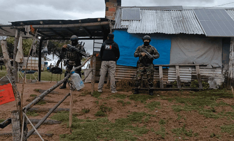 Detuvieron a dos hombres por el crimen de los primos hallados muertos en una lancha sobre el río Coronda