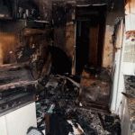 Incendio en un edificio de Barrio Martin: los bomberos tuvieron que rescatar a una persona atrapada