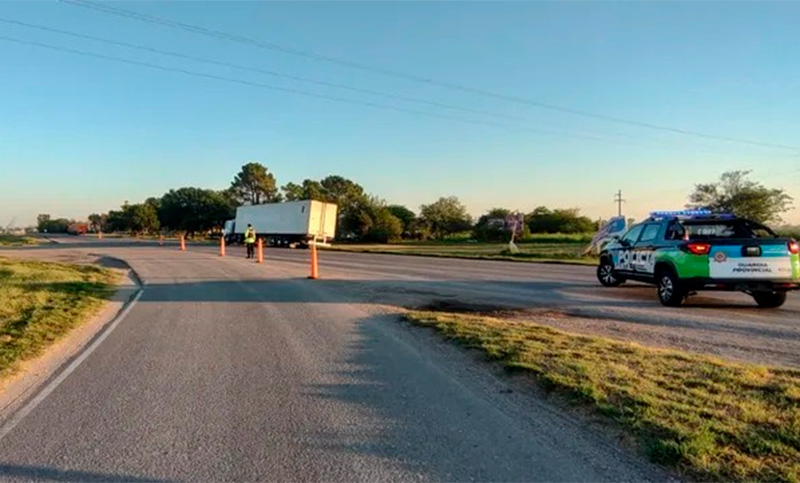 Dos camiones protagonizaron un brutal choque frontal en la ruta 34