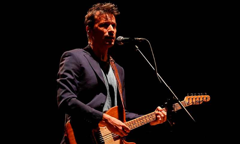 Con un show cercano y directo, Antonio Birabent se presentará en El Cairo