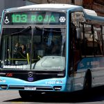 ¿Se vienen colectivos a gas?: las ideas que se analizan en Rosario para contener el precio del boleto