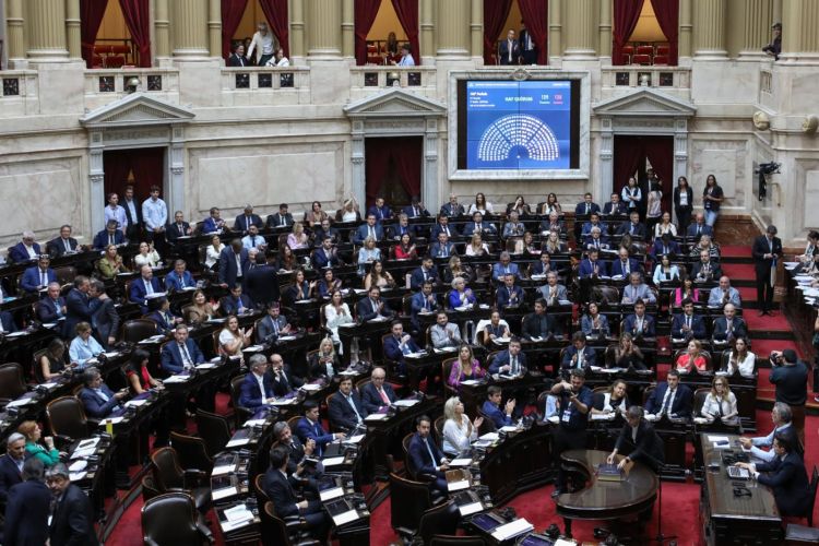 El oficialismo obtuvo quorum y ya se debate la ley de Modernización Laboral