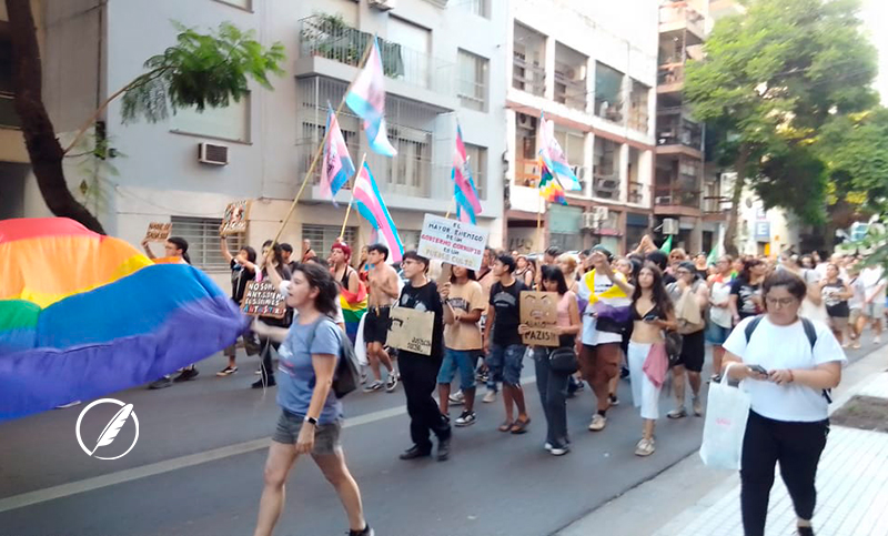 Con claras consignas a Milei, Rosario se movilizó contra al fascismo, el imperialismo y el racismo