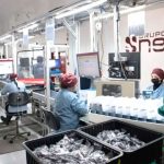 Crece la tensión en Newsan tras el despido de 45 trabajadores y la suspensión de otros 70