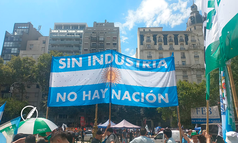 Contra el industricidio