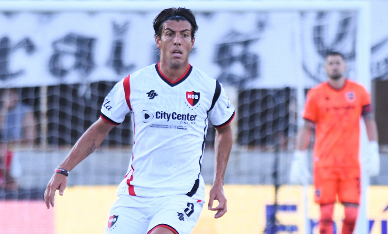 Newell’s jugó mal pero logró empatar ante Riestra en Bajo Flores