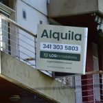 Insólito: el Gobierno dice que los alquileres aumentan por “el flagelo de los ocupas”