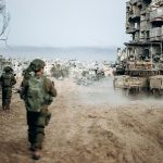 Un mes del inicio del conflicto en Medio Oriente: ataques incesantes y fuerte impacto en el petróleo