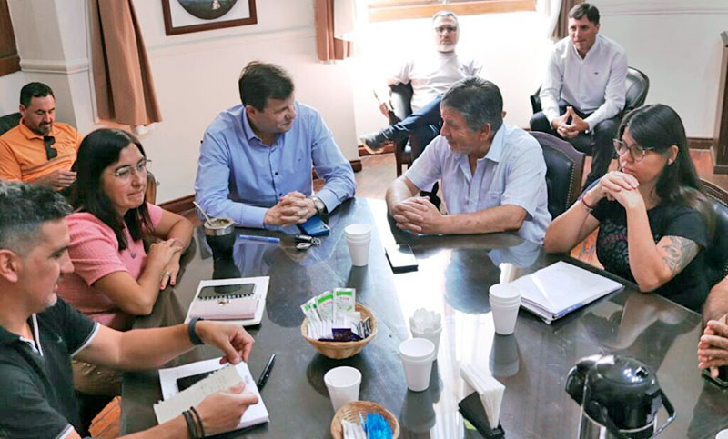 Trabajadores municipales de la provincia pararán el 11 y 12 de marzo si no hay acuerdo este lunes