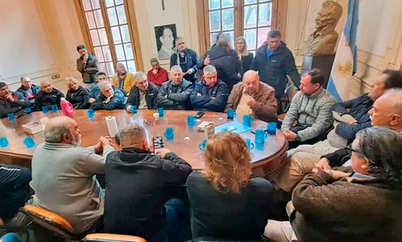 La CGT Rosario se sumó al rechazo nacional y cuestionó las sanciones a gremios del transporte