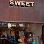 «Hasta acá llegamos»: reconocida cadena textil cierra una de sus sucursales y liquida stock al costo