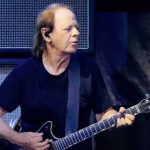 El guitarrista de AC/DC fue internado de urgencia en Buenos Aires