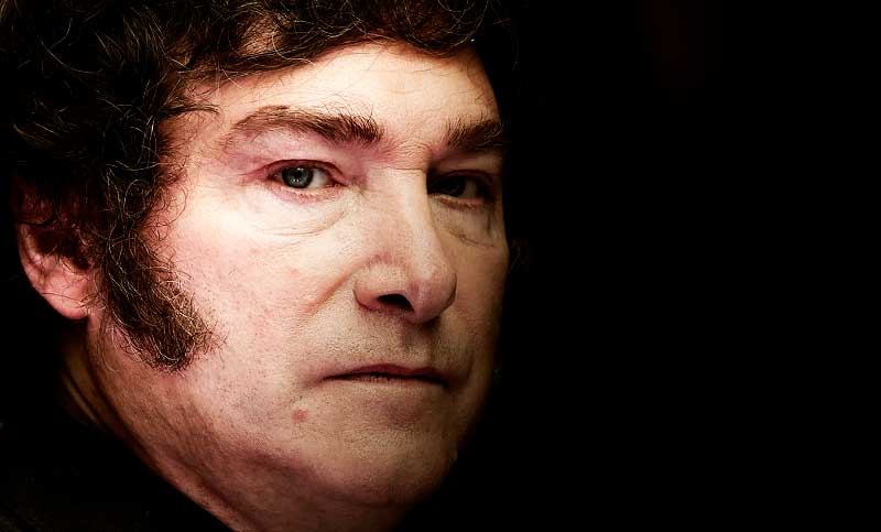 Cada vez más encuestas reflejan un abrupto desplome en la imagen de Javier Milei
