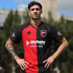 Walter Mazzantti fue presentado en Newell’s y puede jugar contra Platense