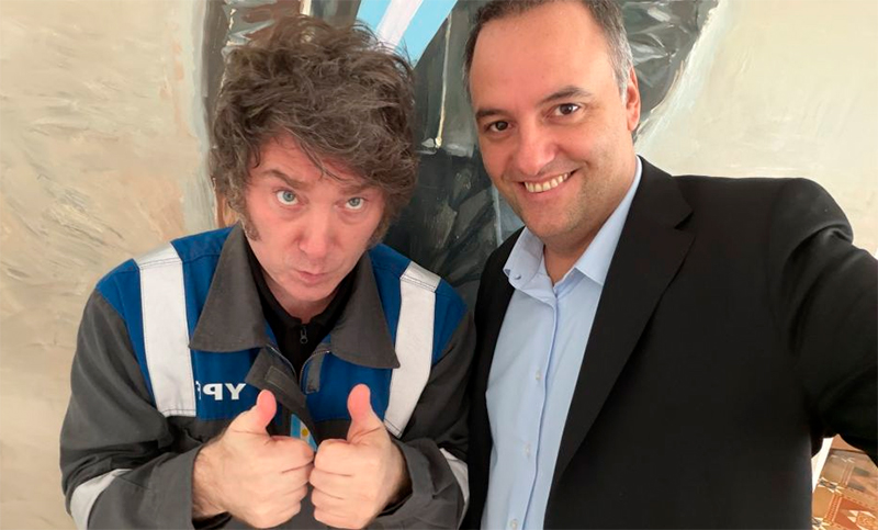 Encuesta revela que más de la mitad de los argentinos desaprueba la gestión de Milei y el 75% considera que Adorni debe renunciar