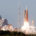 Histórico: Artemis II despega rumbo a la Luna en la primera misión tripulada de la NASA en más de 50 años
