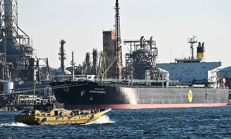 Fuerte caída del petróleo y el gas tras la reapertura del estrecho de Ormuz