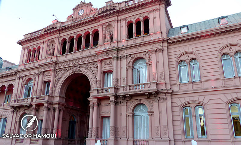 El Gobierno prohibió el ingreso a Casa Rosada a periodistas de medios vinculados a la presunta injerencia rusa