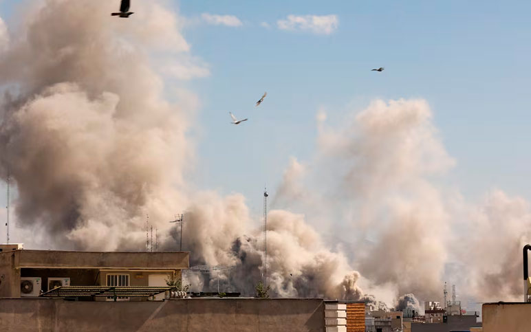Escalada en Medio Oriente: más de 30 muertos en nuevos ataques de Israel y Estados Unidos sobre Irán