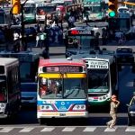 Crisis del transporte en Buenos Aires: menos frecuencia, amenaza de paro y un servicio al límite