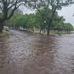 Tormentas en Rosario: en pocos días llovió lo mismo que en todo abril y hubo anegamientos en la ciudad