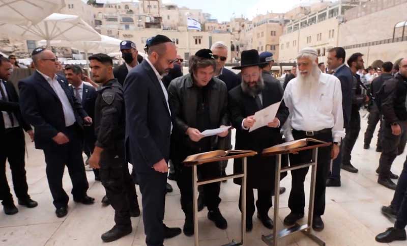 Milei en Israel: pasó por el Muro de los Lamentos y será recibido por Netanyahu