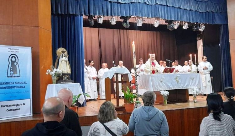 Monseñor Eduardo Martín llamó a fortalecer la comunión en la Iglesia de Rosario