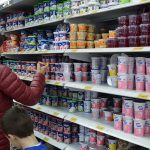 El ajuste llega a la heladera: cae el consumo de lácteos en todo el país