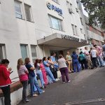 Trabajadores y jubilados se movilizan, apuntan contra el ajuste en el PAMI y reclaman por salarios congelados