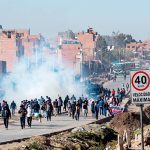 Crisis en Bolivia: la policía despejó rutas y aumentó la tensión por las protestas contra Rodrigo Paz