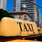 Taxistas rosarinos pidieron más controles a aplicaciones de transporte: “No todos los autos están en condiciones de llevar gente”