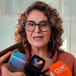 Endeudamiento familiar: “Milei hizo volar los topes de las tasas para las deudas con tarjeta de crédito”