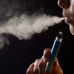 Fuerte crítica a la desregulación de los vapeadores: “Son tanto o más dañinos que el cigarrillo”