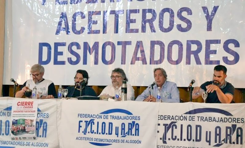 Los aceiteros rechazan una oferta de 15 mil pesos de aumento para mayo a la que consideraron una “provocación”