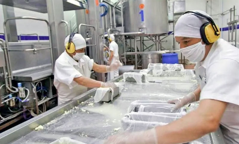 Los trabajadores de la alimentación acuerdan un aumento del 9 % y el pago de un bono extraordinario