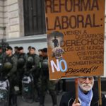Mientras ya corre la reforma laboral, Argentina es el país de la región con peor panorama de generación de empleo