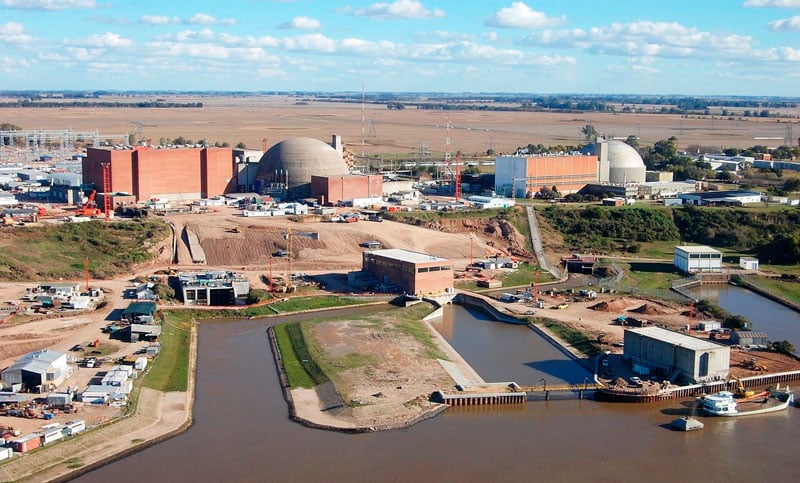 El sector nuclear en crisis: Atucha denuncia despidos, persecución sindical y atraso salarial