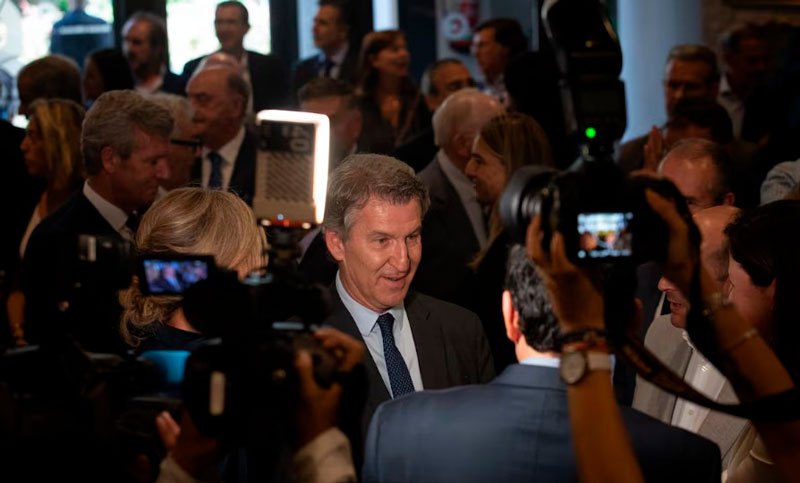 Feijóo prometió una «limpieza total» y cargó contra Sánchez por la «degeneración» política en España