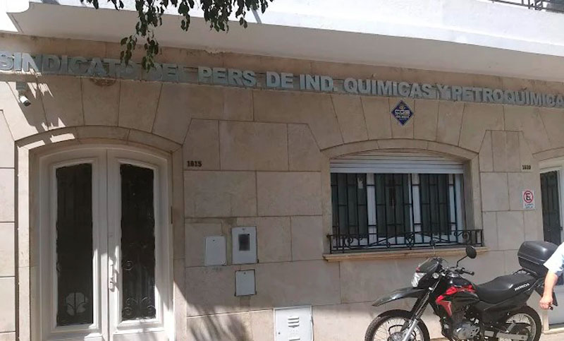 El Sindicato Químico lanzó nueva entrega de útiles escolares para hijos de trabajadores afiliados