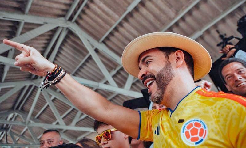Abelardo de la Espriella, apoyado por Trump, se proclama ganador de elecciones presidenciales de Colombia