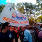 Bancarios se movilizaron en Rosario por el despido de un trabajador de Nación Servicios y advierten que el conflicto podría escalar
