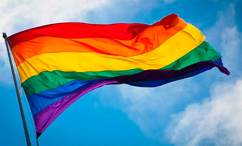 Gala del Orgullo 2026: varieté de humor, música y transformismo
