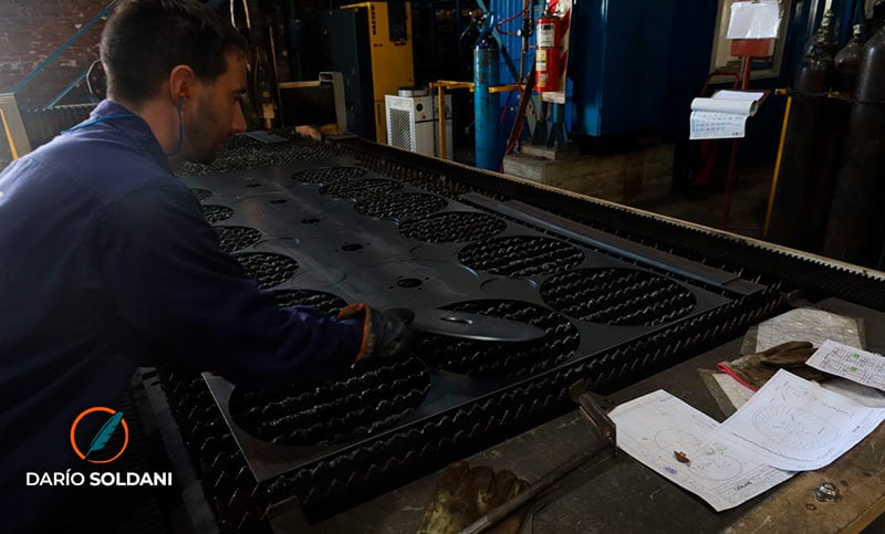 El PBI mostró una leve mejoría en el primer trimestre, en cambio la industria no logra repuntar