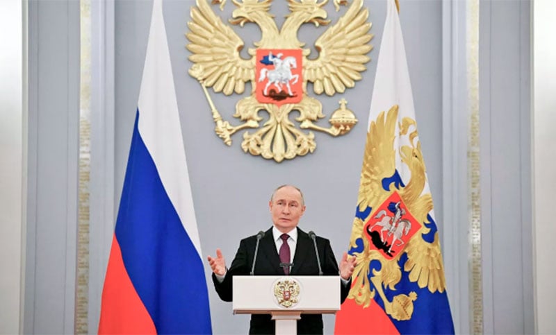 Putin asegura que la OTAN se prepara para una guerra con Rusia y advierte que Moscú responderá a cualquier amenaza