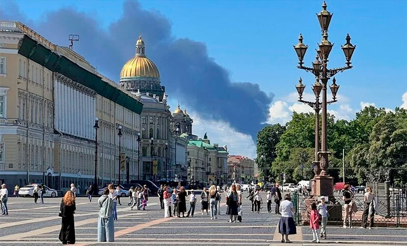 Ucrania ataca objetivos en San Petersburgo durante la apertura del principal foro económico de Rusia