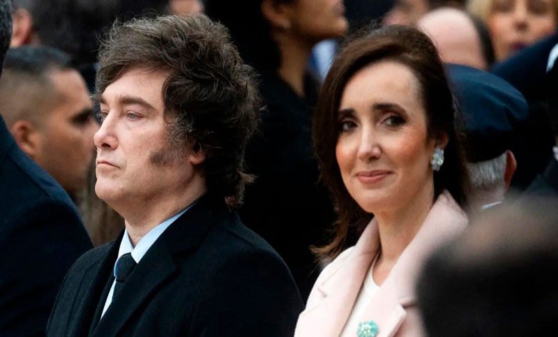 Mientras Milei se enfrenta con la prensa, Victoria Villarruel se diferenció y saludó a los periodistas en su día