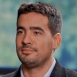 El Gobierno designó a Adrián Raiver como vocero presidencial y mantiene a Adorni como jefe de Gabinete