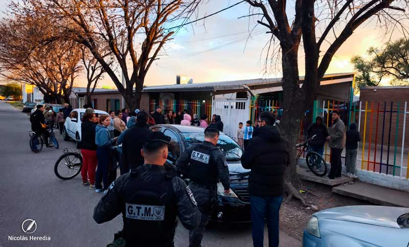 Alarma en una escuela por un chico que habría llevado un arma de fuego